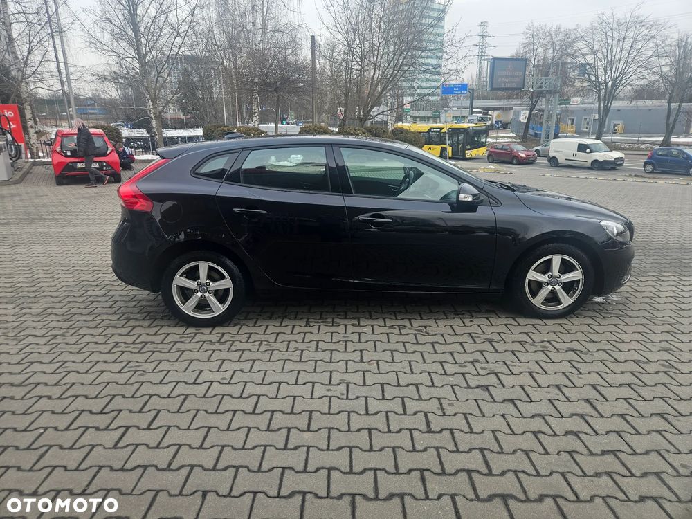 Volvo V40 D2 Kinetic - 5
