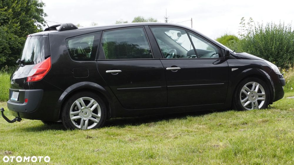 Renault Grand Scenic - 4