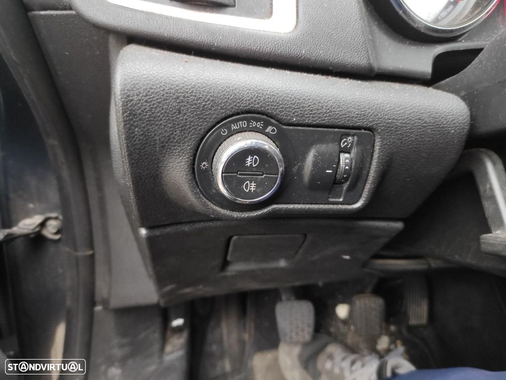 COMANDO DAS LUZES OPEL ASTRA J SPORTS TOURER - 1