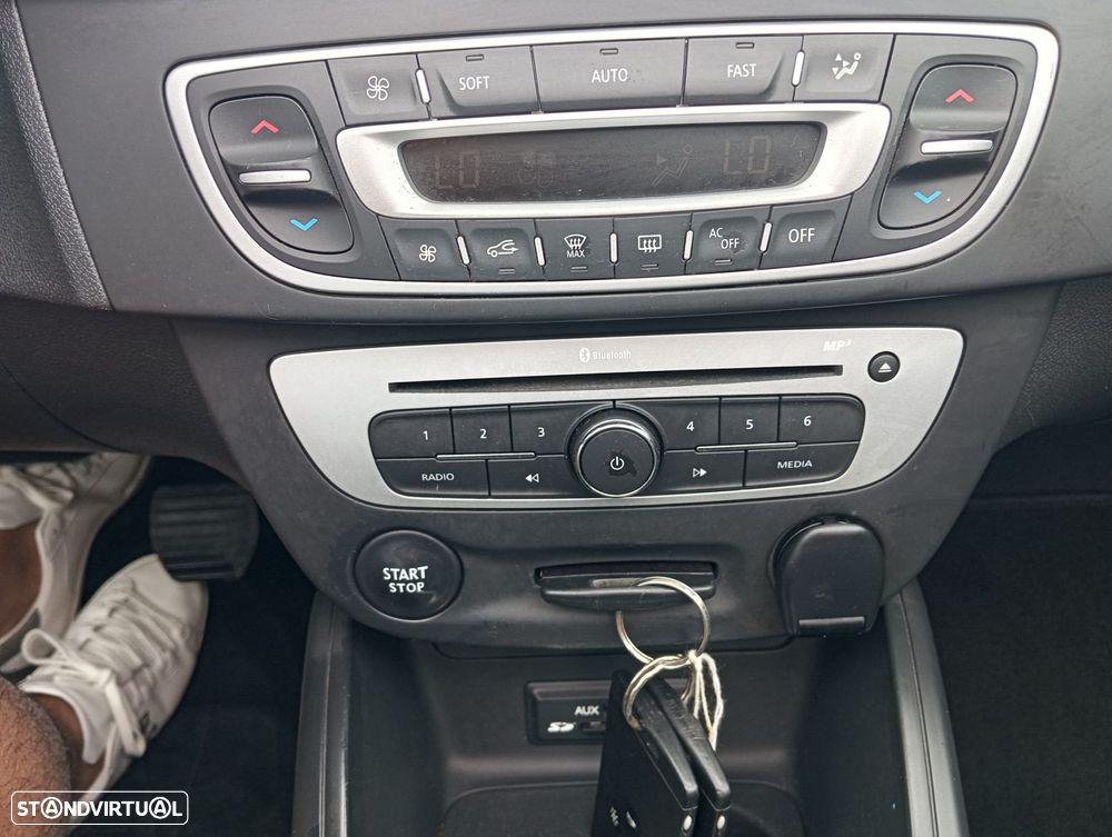 Renault Mégane CC 1.5 dCi Dynamique S SS - 12