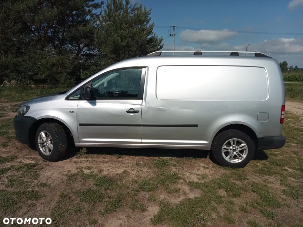 Volkswagen Caddy Maxi - 6