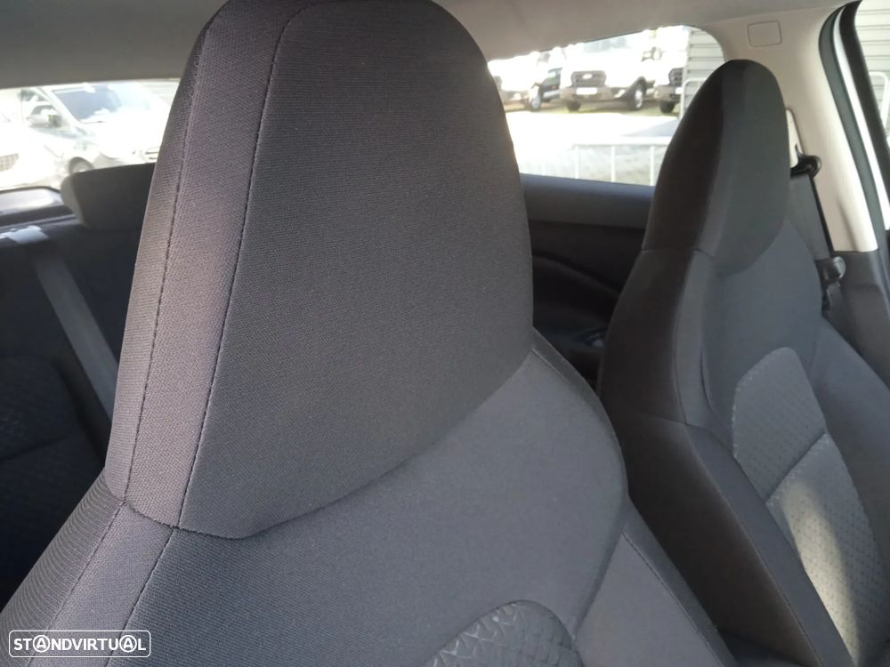 Nissan Juke 1.0 DIG-T N-Design C.Two Tone S.DCT - 27