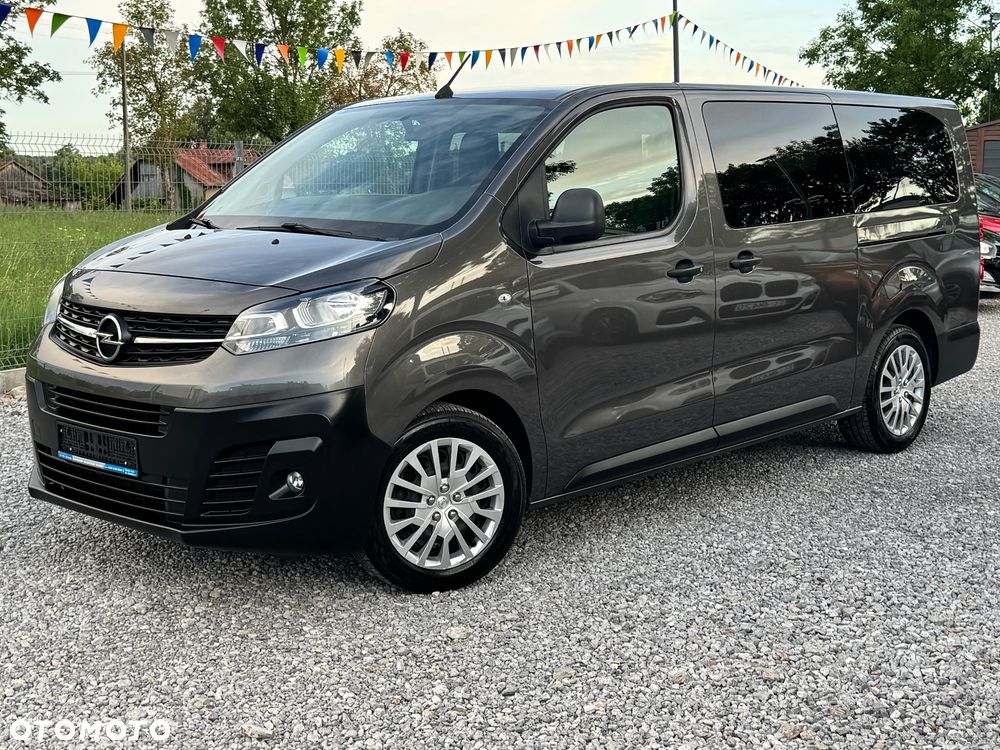 Opel Vivaro - 1