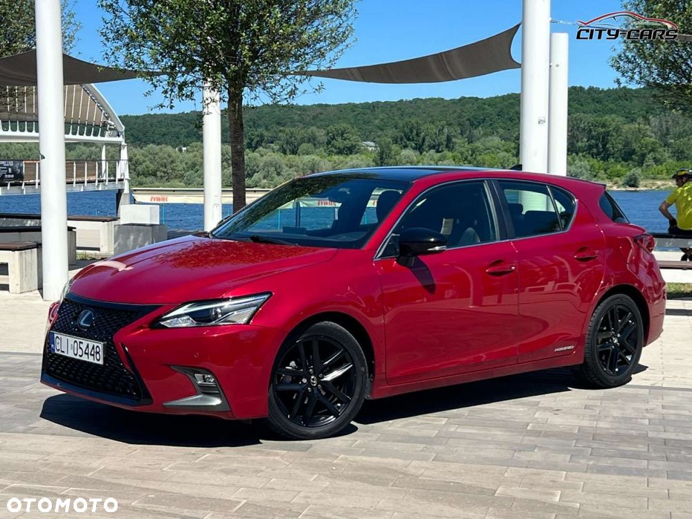 Lexus CT - 4