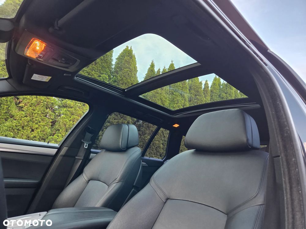 BMW Seria 5 530d xDrive Luxury Line - 13