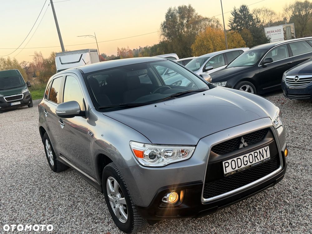 Mitsubishi ASX - 9