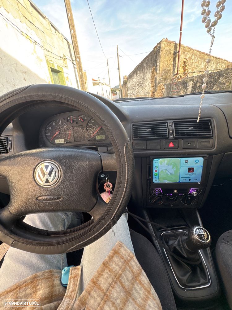 VW Golf 1.4i Confortline JE - 2