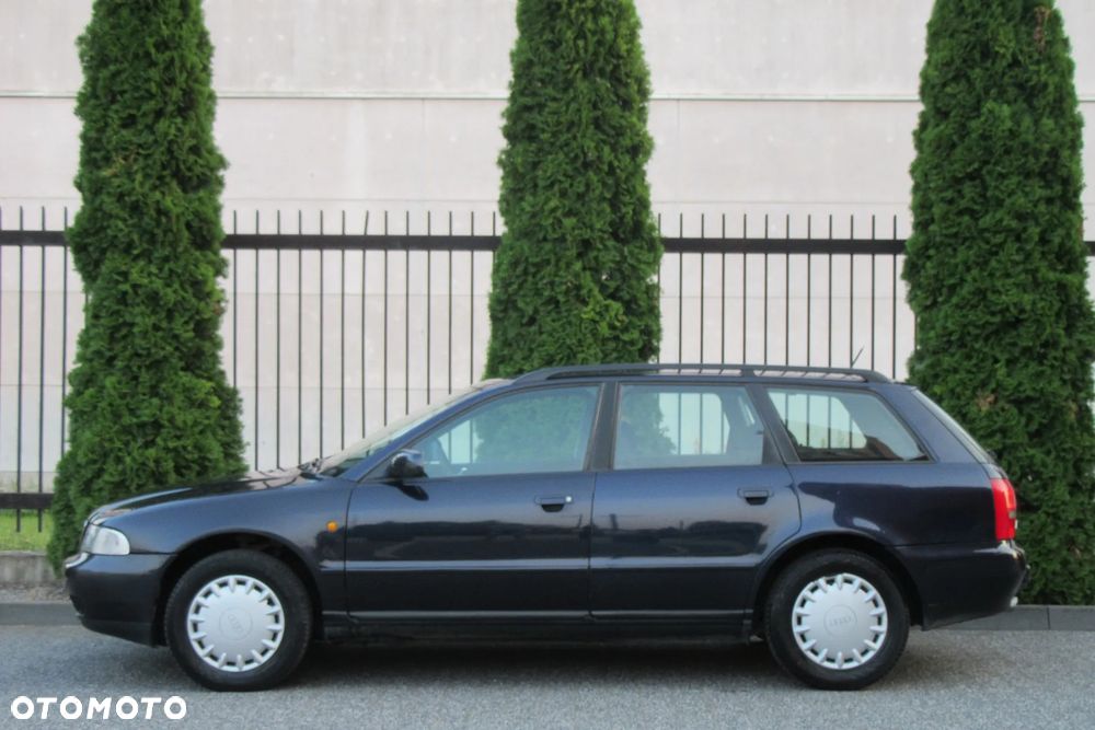 Audi A4 Avant - 2