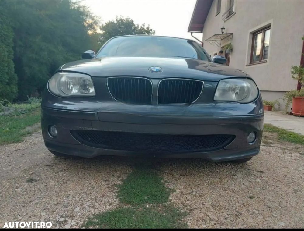 BMW Seria 1 118d - 4