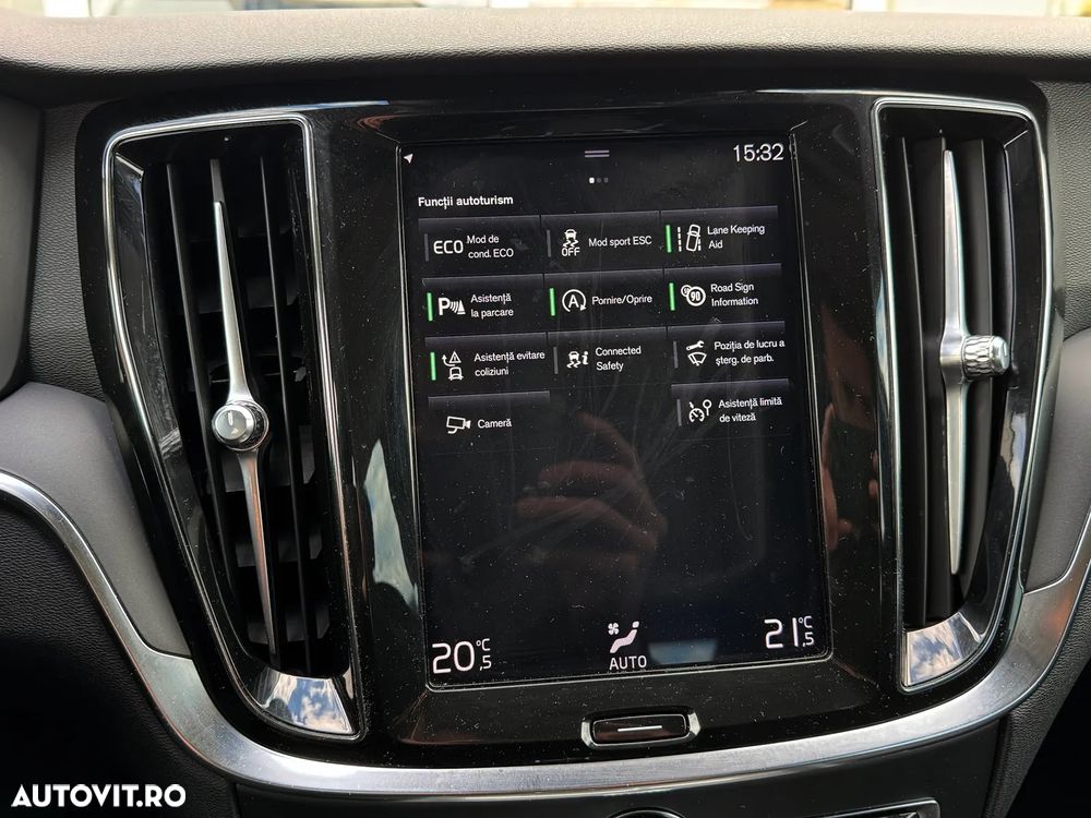 Volvo V60 D3 Geartronic Momentum - 17