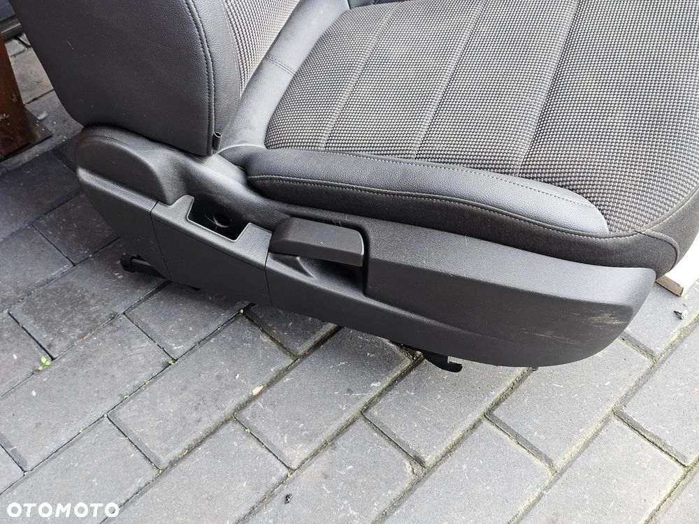 FOTELE KANAPA PÓŁ SKÓRA GRZANE BOCZKI OPEL INSIGNIA A HATCHBACK SEDAN KOMBI EUROPA - 16