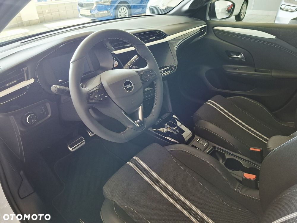 Opel Corsa - 11
