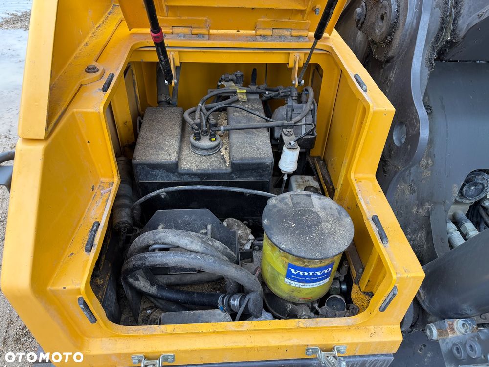 Volvo EC 250 EL - 15