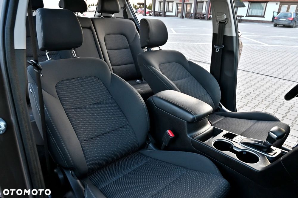 Kia Sportage 1.6 T-GDI Business Line 4WD DCT - 32