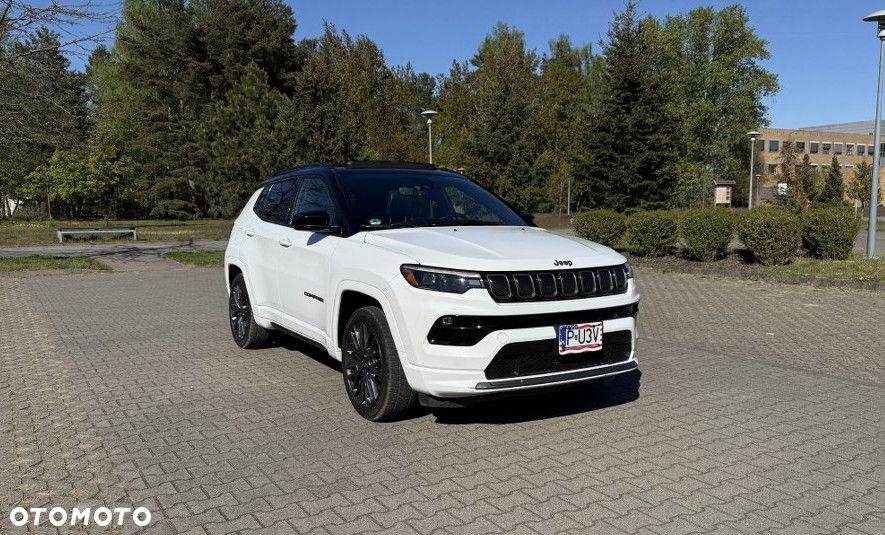 Jeep Compass - 4