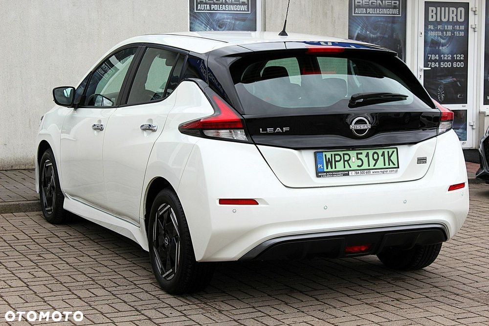 Nissan Leaf - 4