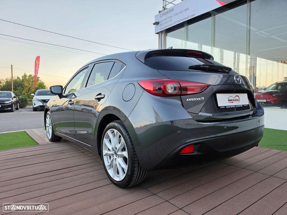 Mazda 3 Hatchback 1.5 Sky-D Excellence Navi - 16