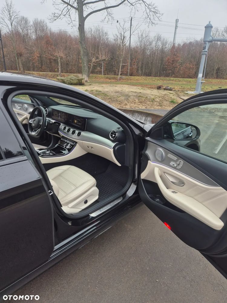 Mercedes-Benz Klasa E - 13