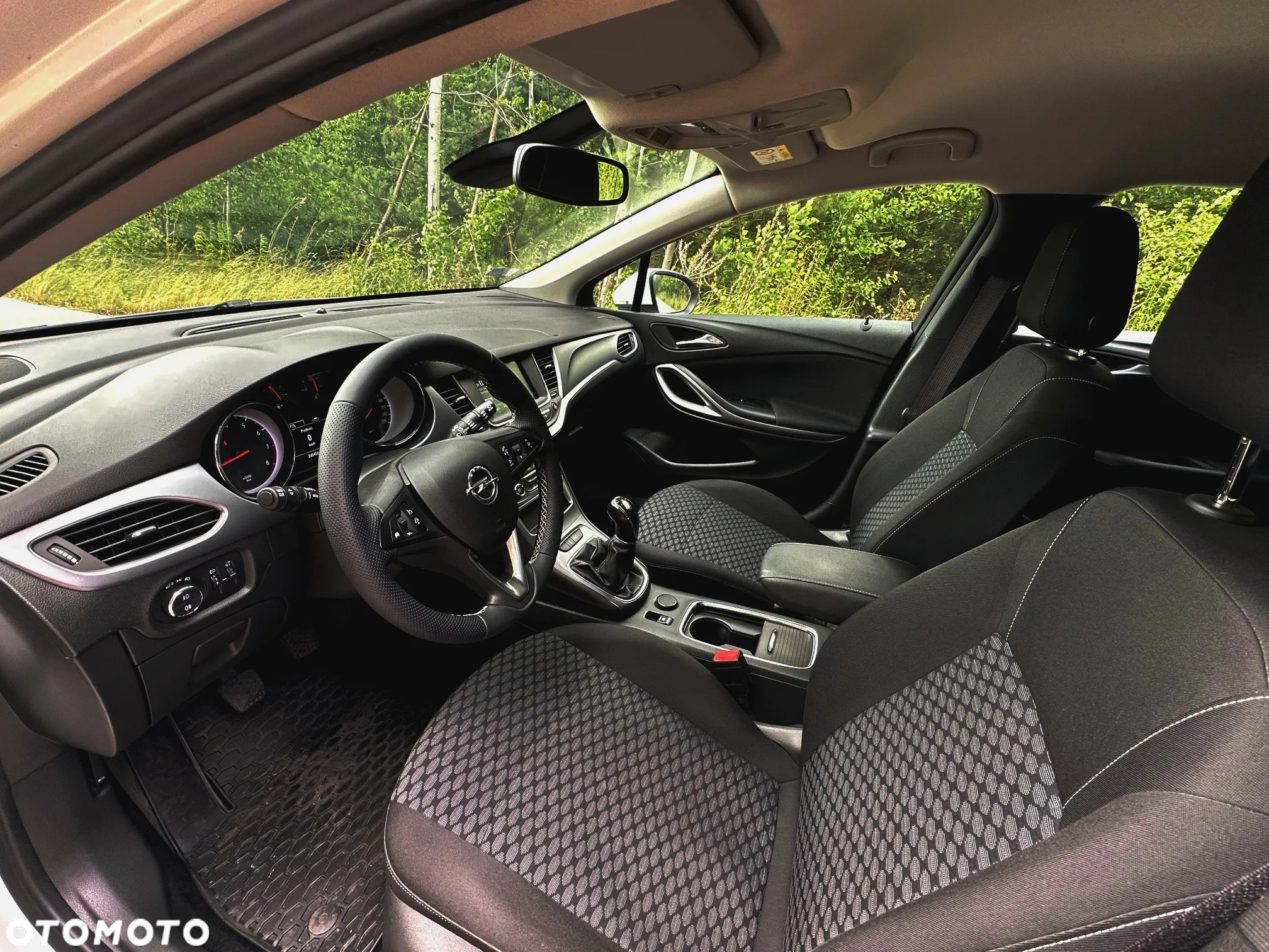 Opel Astra V 1.4 T Enjoy - 13
