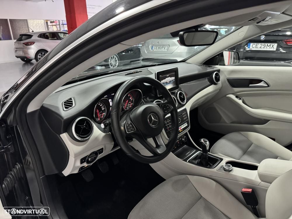 Mercedes-Benz CLA 180 d Shooting Brake Urban - 22