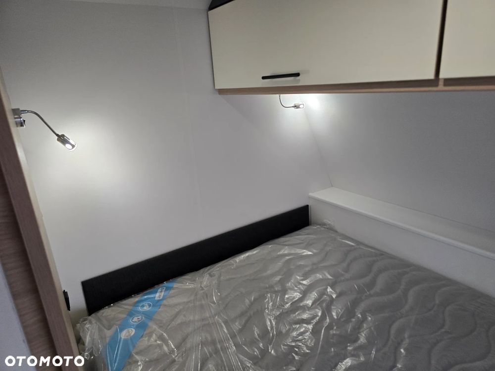Caravelair 426 alba 1150dmc 3 sypialnie PIĘTRUS hobby adria knaus - 25