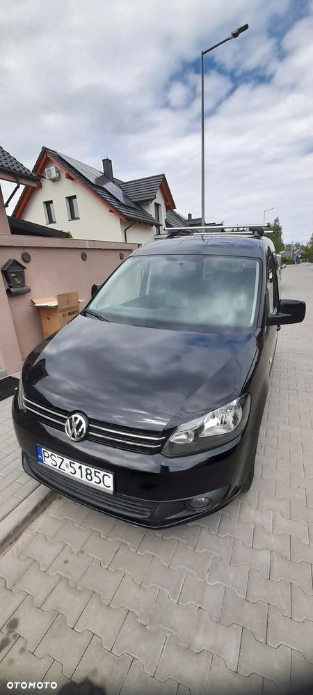 Volkswagen Caddy Comfortline BMT - 26