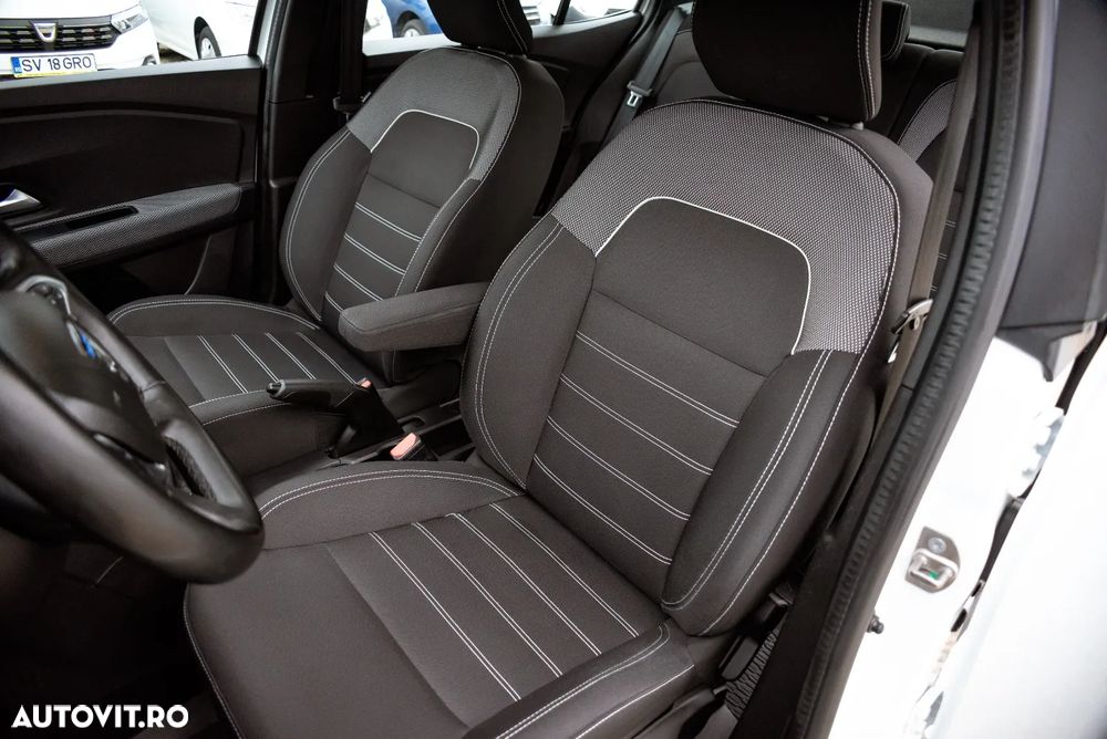 Dacia Logan TCe 90 MT6 Comfort - 14