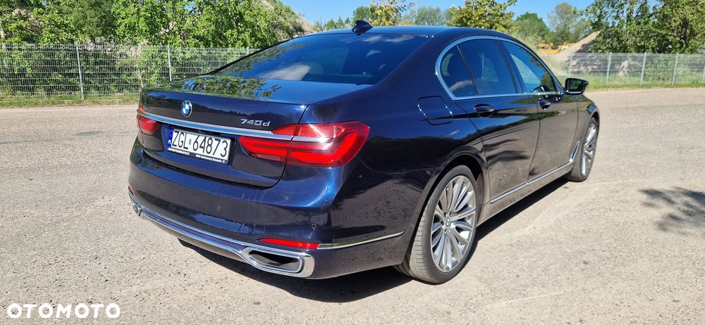 BMW Seria 7 740d xDrive - 3