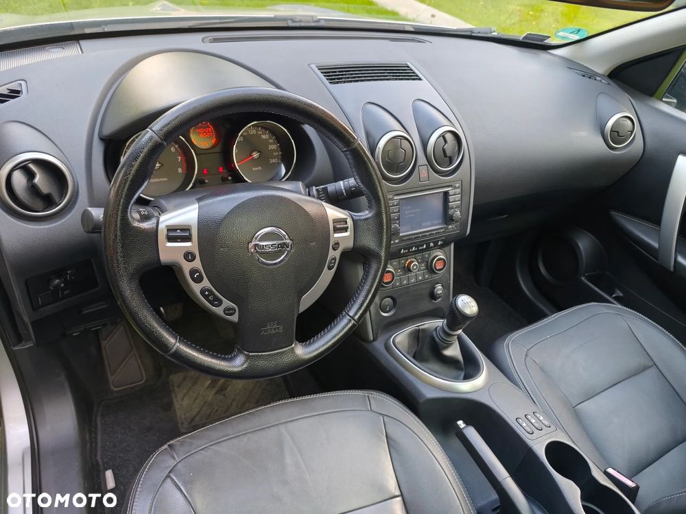 Nissan Qashqai 2.0 Tekna - 8