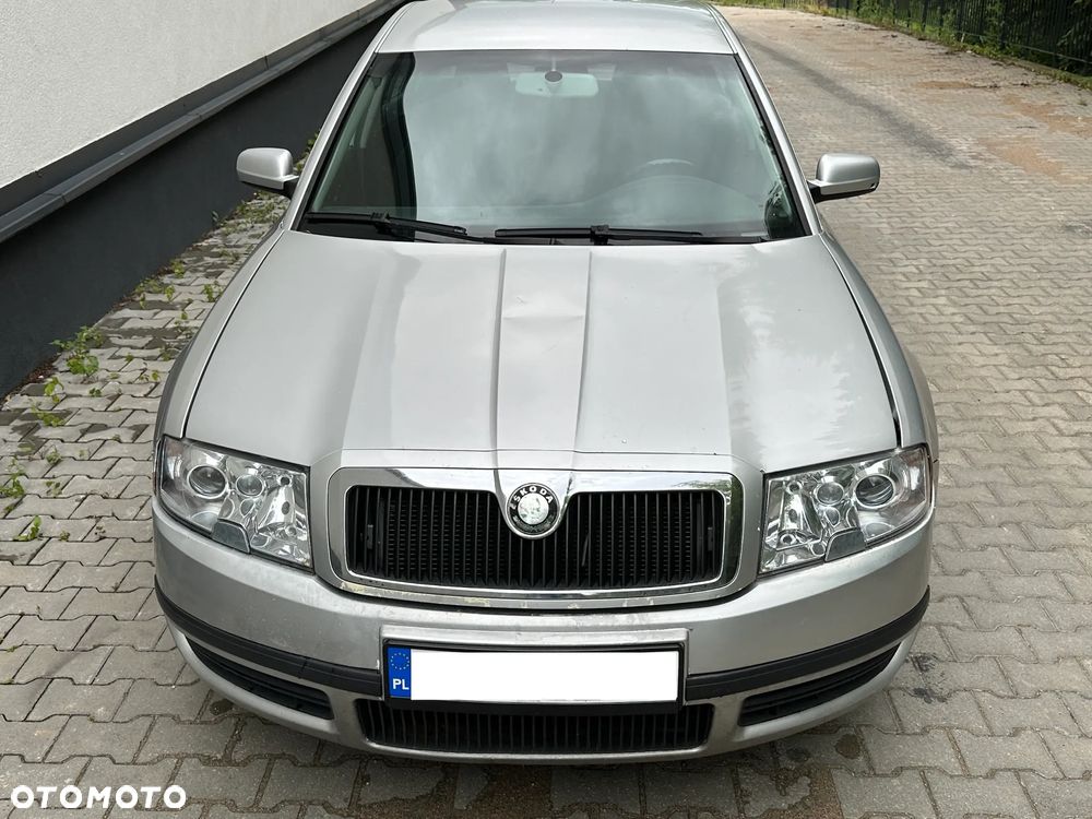 Skoda Superb 2.8 V6 Elegance - 1