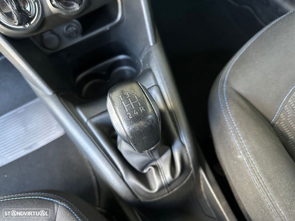 Peugeot 208 1.2 PureTech Style - 17