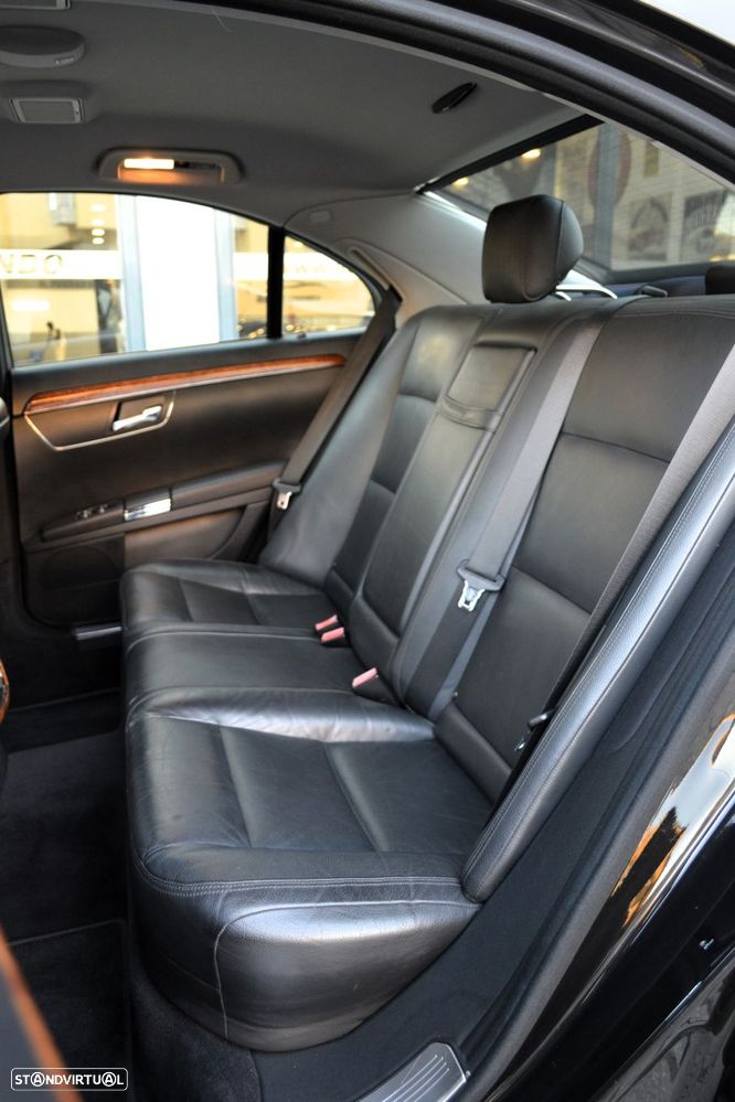 Mercedes-Benz S 350 BlueTEC DPF 7G-TRONIC - 32