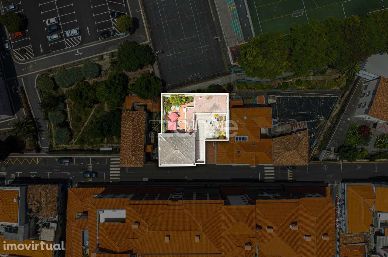 Apartamento T1, fração B, Situado em pleno Coração do Funchal - Grande imagem: 3/28