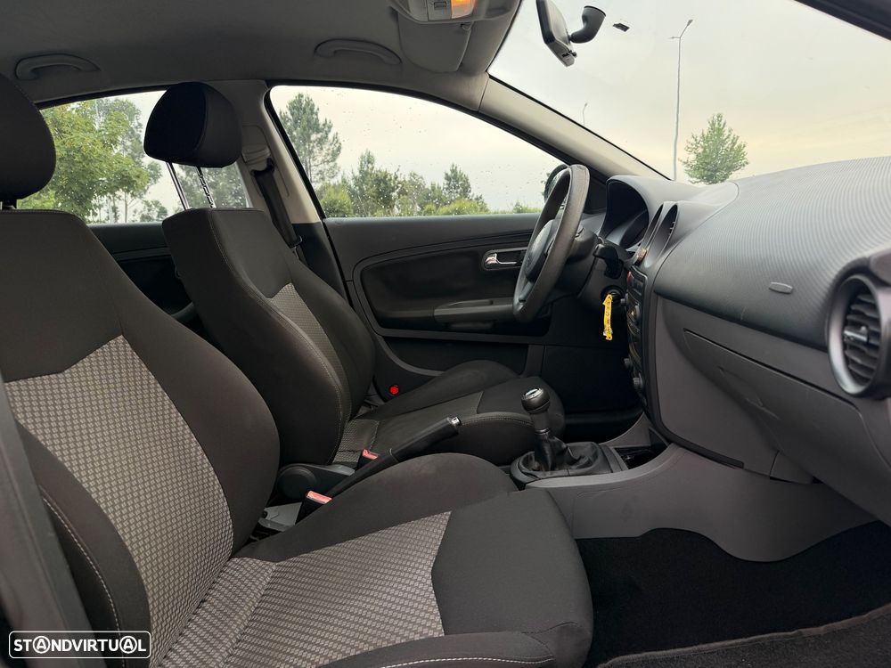 SEAT Ibiza 1.2 12V Reference - 13