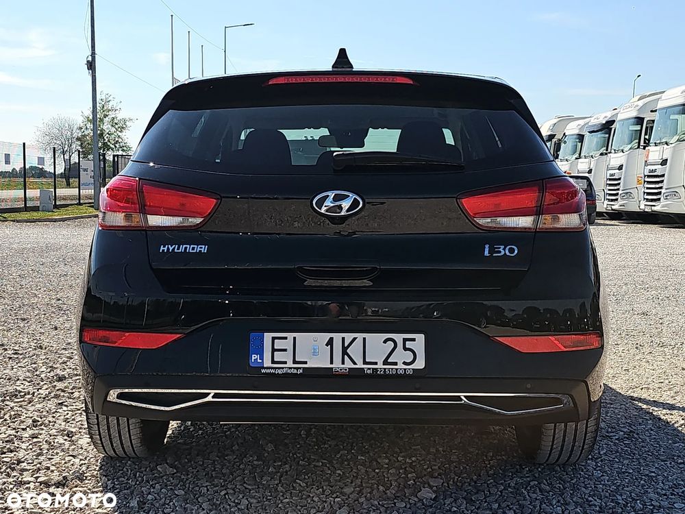 Hyundai i30 1.5 T-GDI 48V Smart DCT - 6