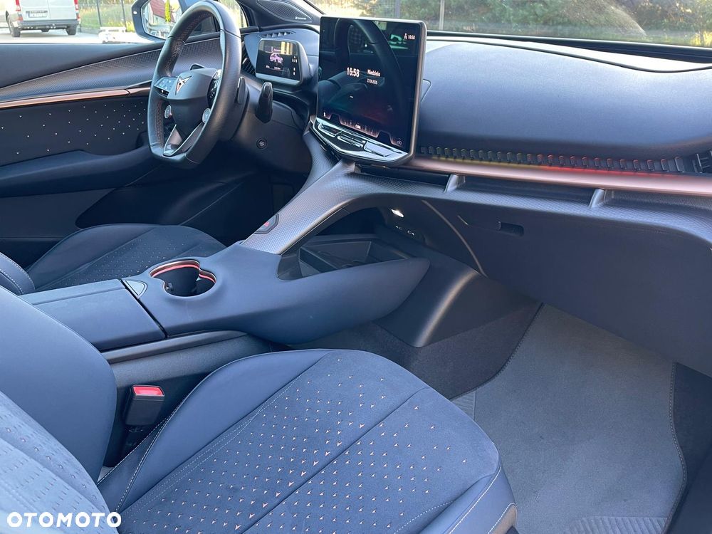 Cupra Tavascan - 16
