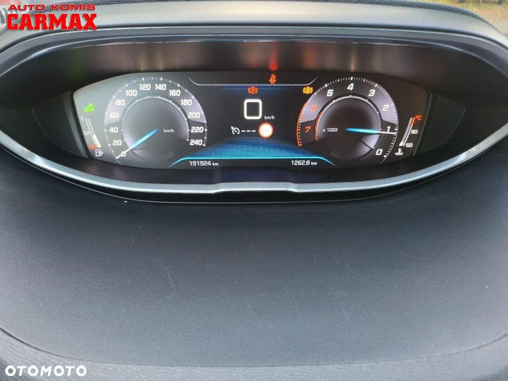 Peugeot 5008 - 12