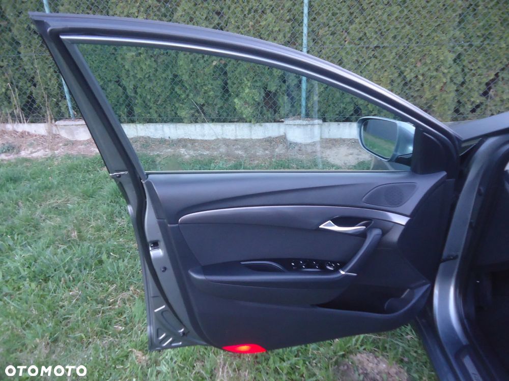 Hyundai i40 Kombi 2.0 Automatik Premium - 28