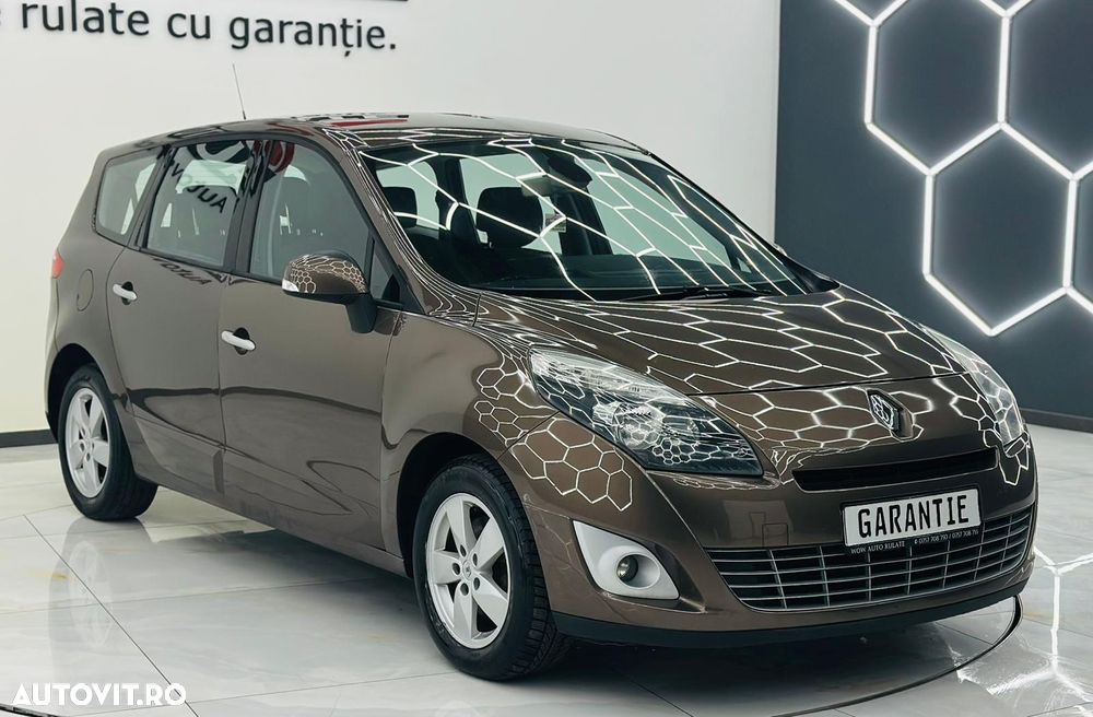 Renault Grand Scenic dCi 110 FAP Dynamique - 2