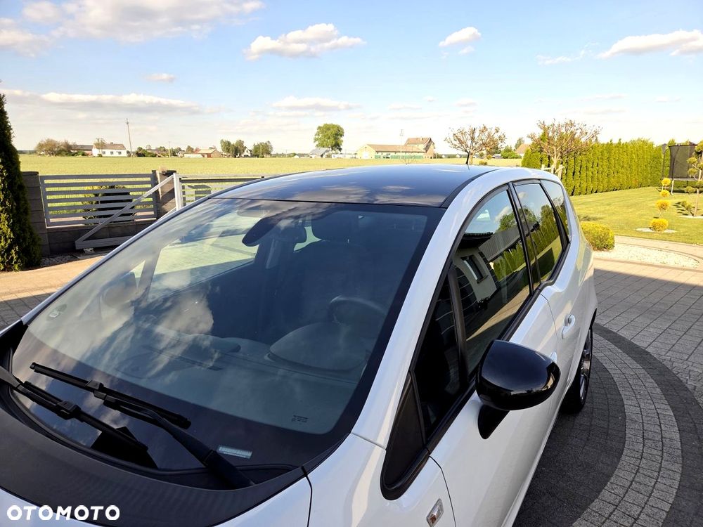 Opel Meriva - 38