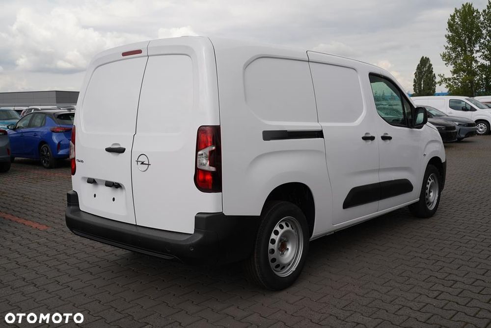 Opel Combo Cargo 1.5 BlueHDi L2 EAT8 - 5