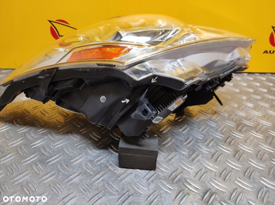 INFINITI G37 SEDAN 2010- REFLEKTOR LAMPA XENON USA - 4