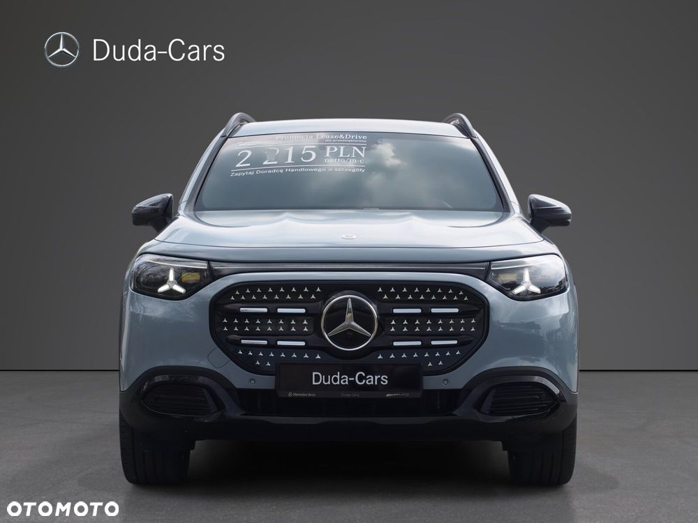 Mercedes-Benz GLB - 2