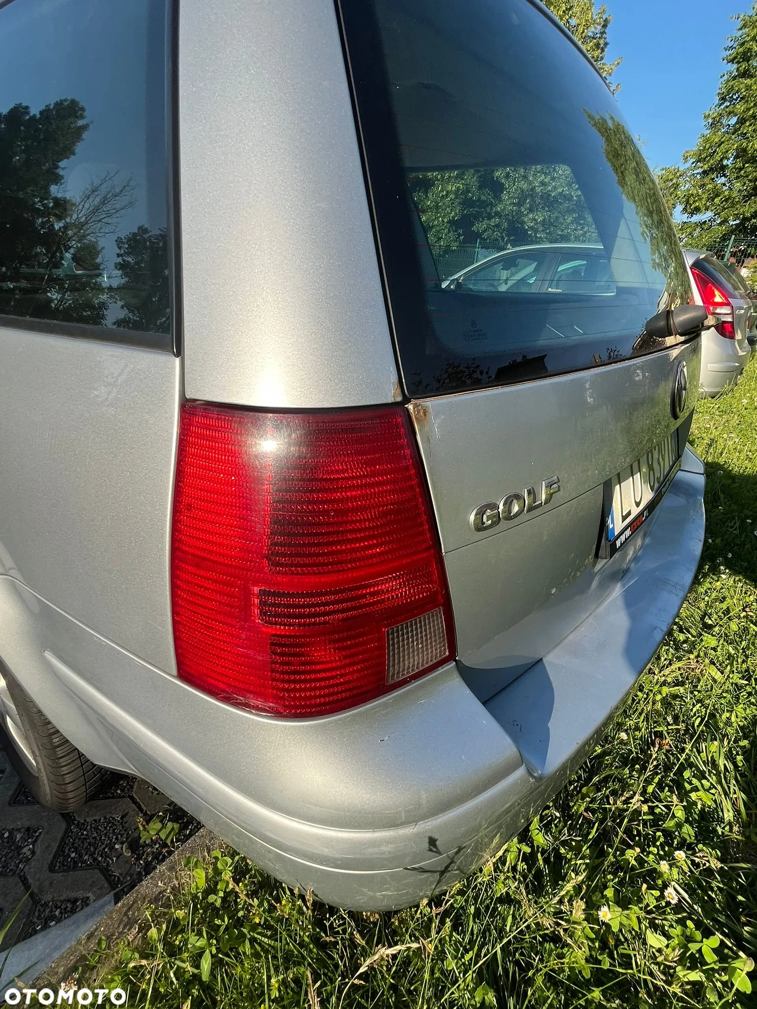 Volkswagen Golf - 6