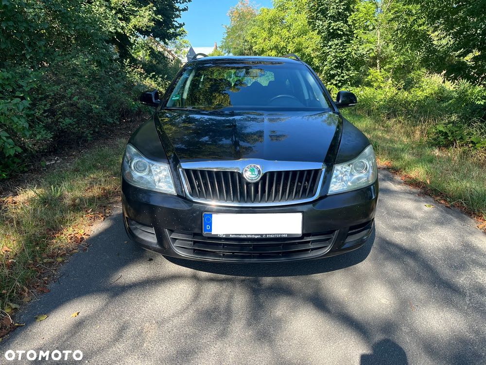 Skoda Octavia 1.8 T Combi Elegance - 2