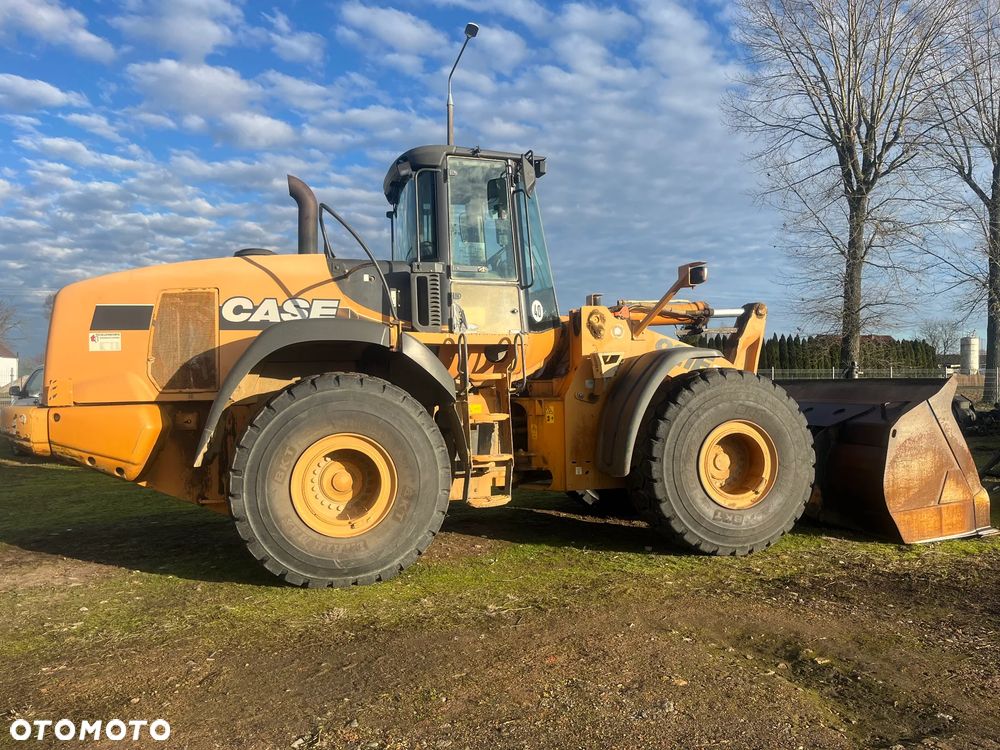 Case 921E - 2