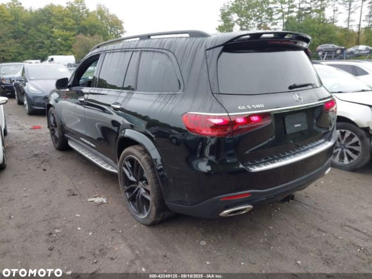 Mercedes-Benz GLS - 4