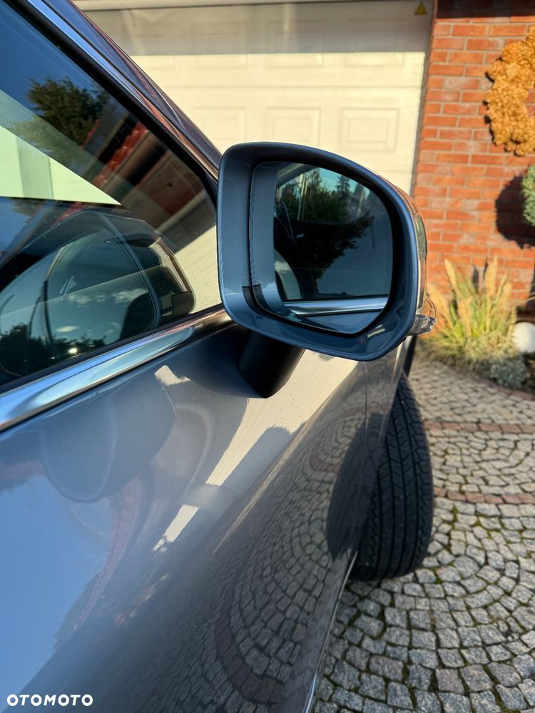 Volvo XC 60 D5 SCR AWD Inscription - 9