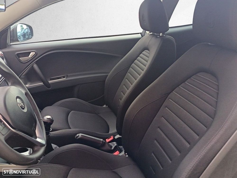 Alfa Romeo MiTo 1.3 JTDM - 8