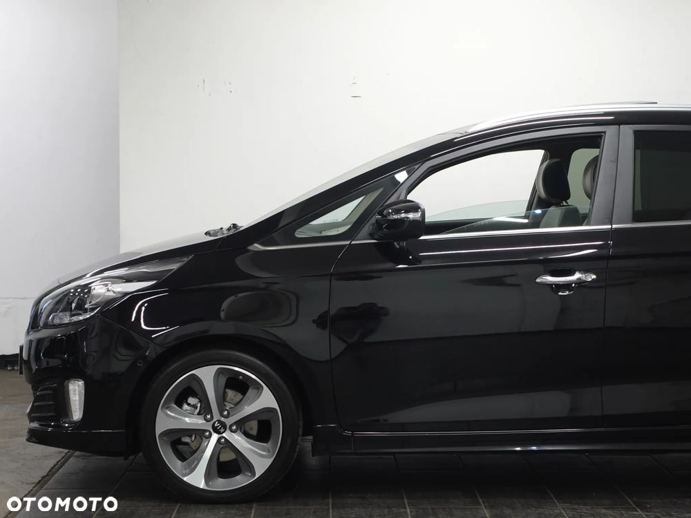 Kia Carens 1.7 CRDi Spirit - 15